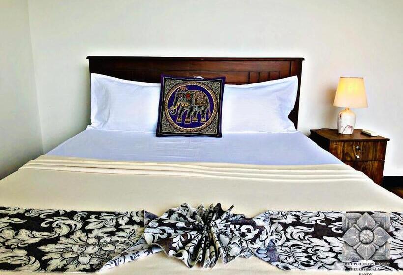 בית מלון כפרי The Upcountry Resort