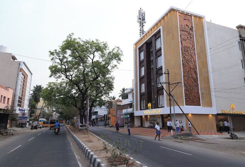 호텔 Tsr Vivitha Grand