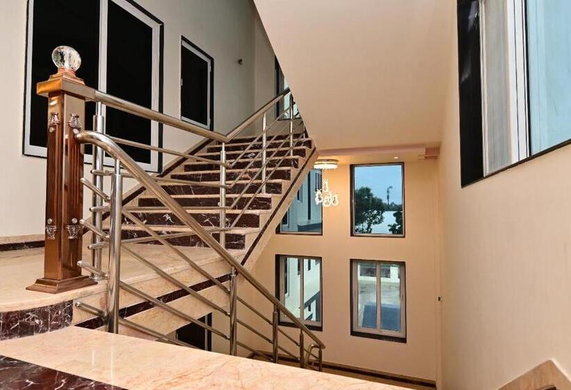 בית מלון כפרי Vedika Garden