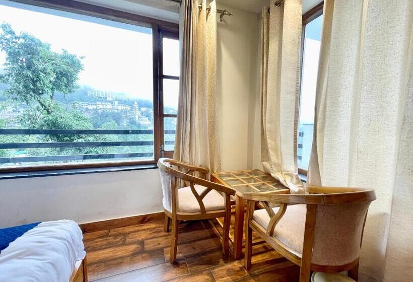 Отель Wild Spring ! Mussoorie होटल वाइल्ड स्प्रिंग ஹோட்டல் வைல்ட் ஸ்பிரிங் ਹੋਟਲ ਜੰਗਲੀ ਬਸੰਤ હોટેલ વાઇલ્ડ સ્