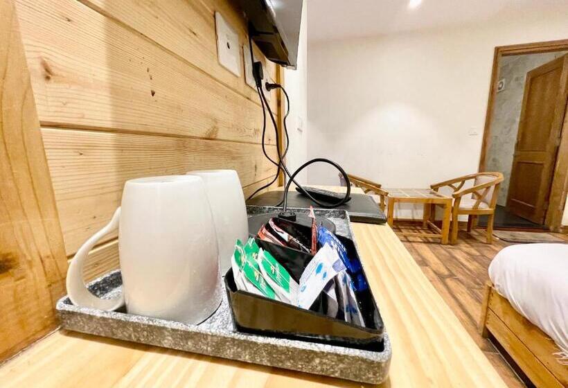 Отель Wild Spring ! Mussoorie होटल वाइल्ड स्प्रिंग ஹோட்டல் வைல்ட் ஸ்பிரிங் ਹੋਟਲ ਜੰਗਲੀ ਬਸੰਤ હોટેલ વાઇલ્ડ સ્