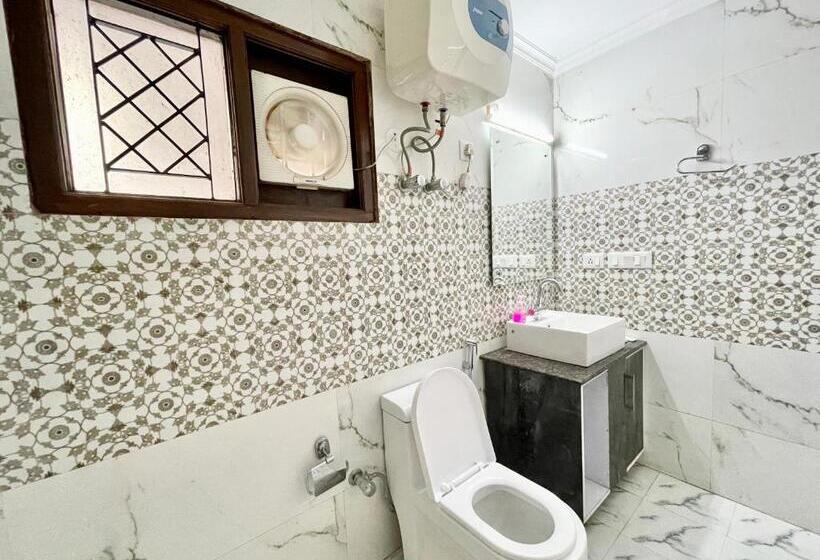 Mountain G ! Mussoorie होटल माउंटेन ஹோட்டல் மலை હોટેલ માઉન્ટેન ਹੋਟਲ ਮਾਊਂਟੇਨ Near Mall Road Hotel Wit