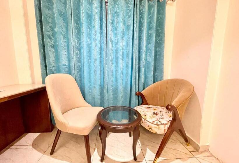 Mountain G ! Mussoorie होटल माउंटेन ஹோட்டல் மலை હોટેલ માઉન્ટેન ਹੋਟਲ ਮਾਊਂਟੇਨ Near Mall Road Hotel Wit