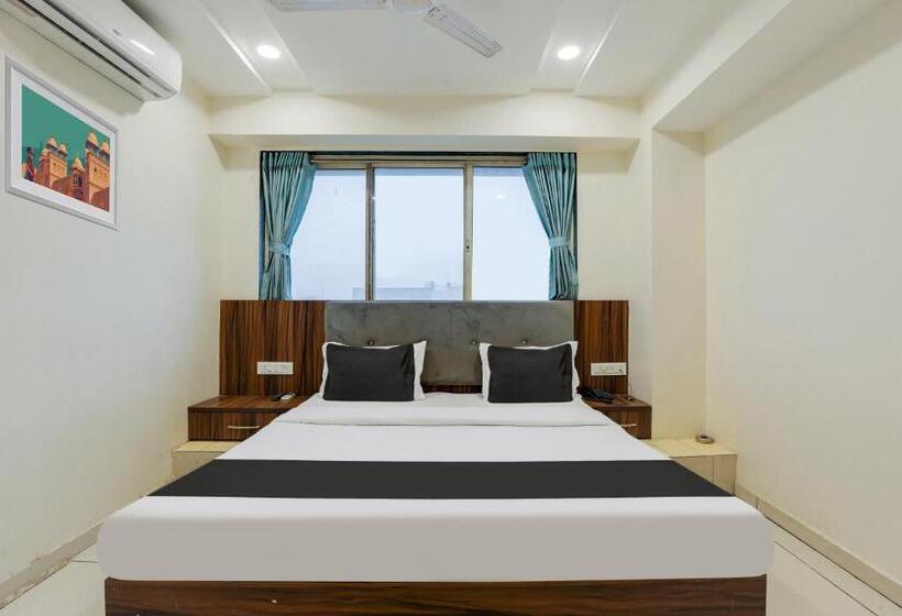 فندق O Ashirvad Inn