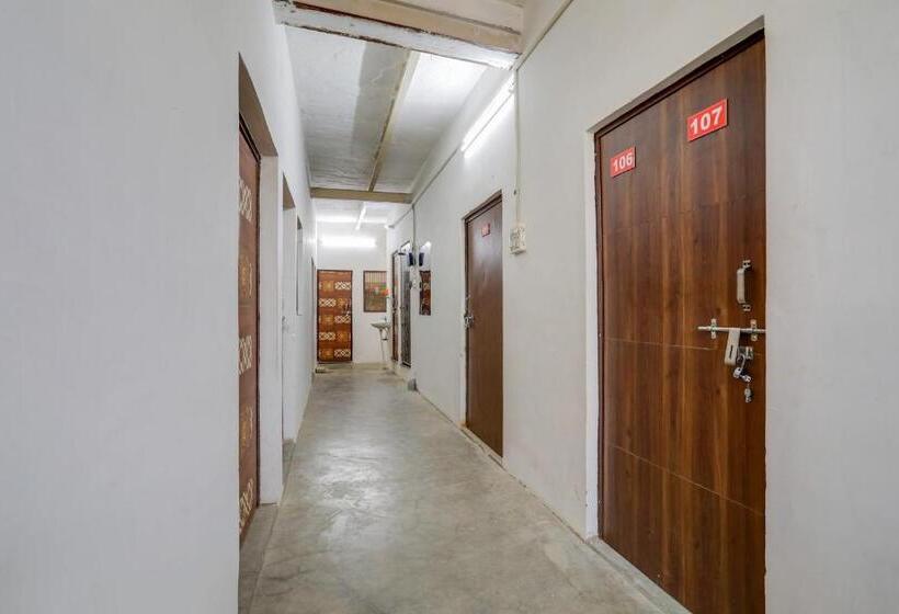 Oyo Hotel Sky Palace