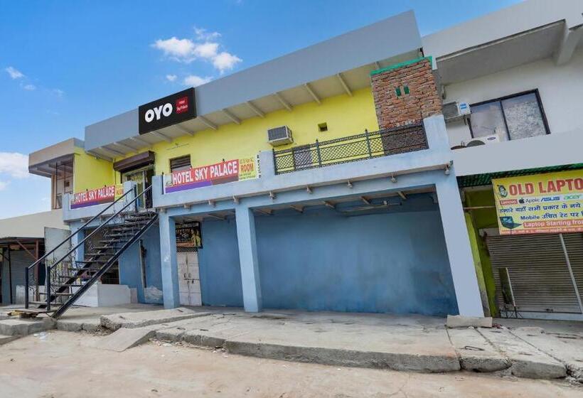 Oyo Hotel Sky Palace