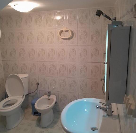 פנסיון Afd Vlore