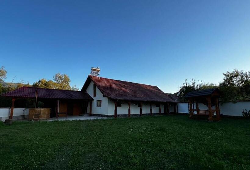 פנסיון Casa Guriță