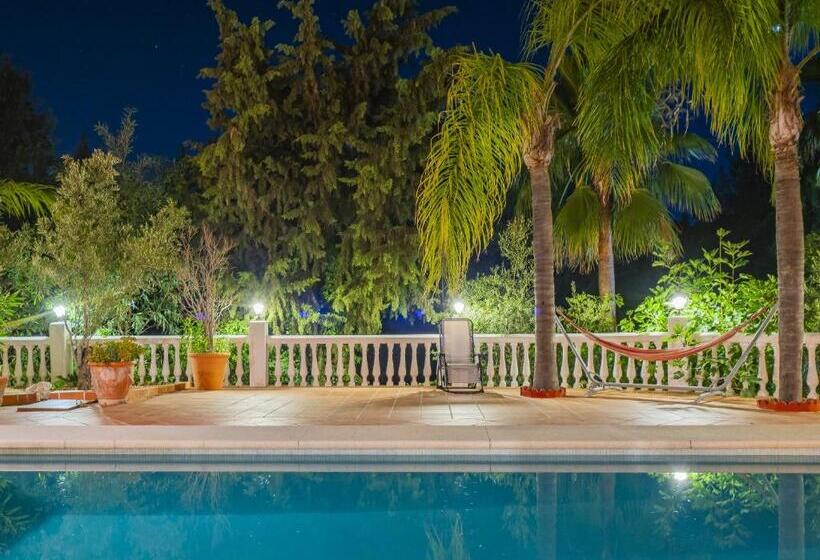 פנסיון Cubo S Kurt Rural Room 1 Garden View