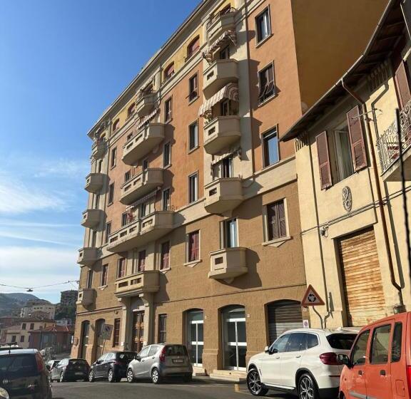 پانسیون Home 501 Guest House   La Spezia
