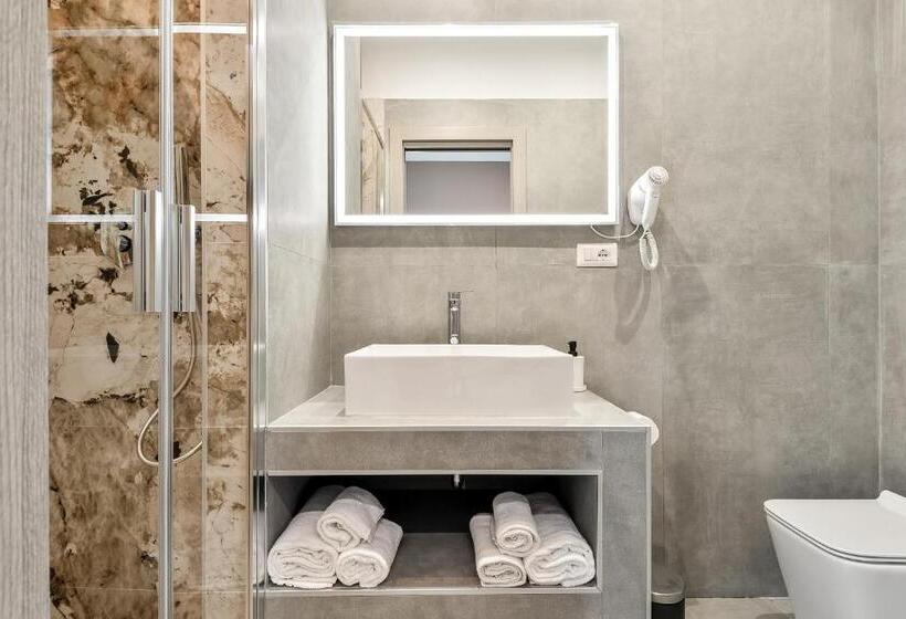 پانسیون Home 501 Guest House   La Spezia