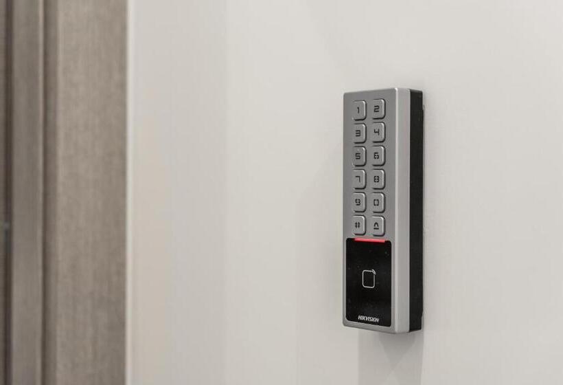 پانسیون Home 501 Guest House   La Spezia