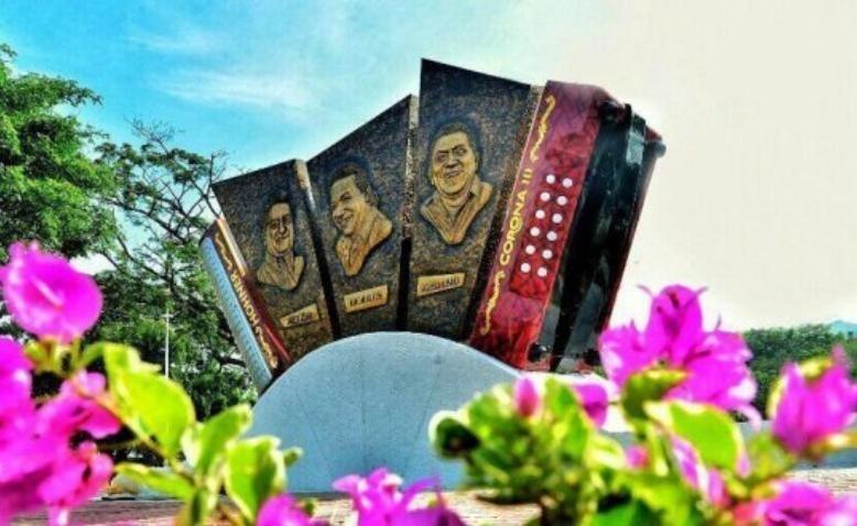 פנסיון Hostal Mi Casita