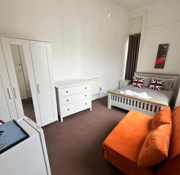 Пансион Islington Budget Guesthouse