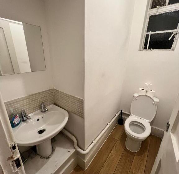 Пансион Islington Budget Guesthouse