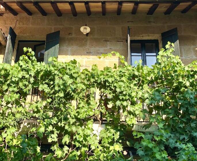 פנסיון La Demeure