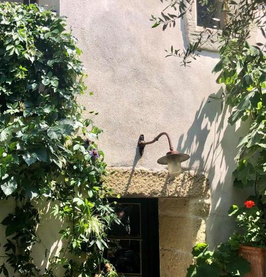 פנסיון La Demeure