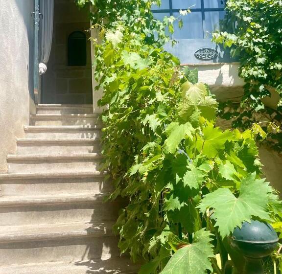 פנסיון La Demeure