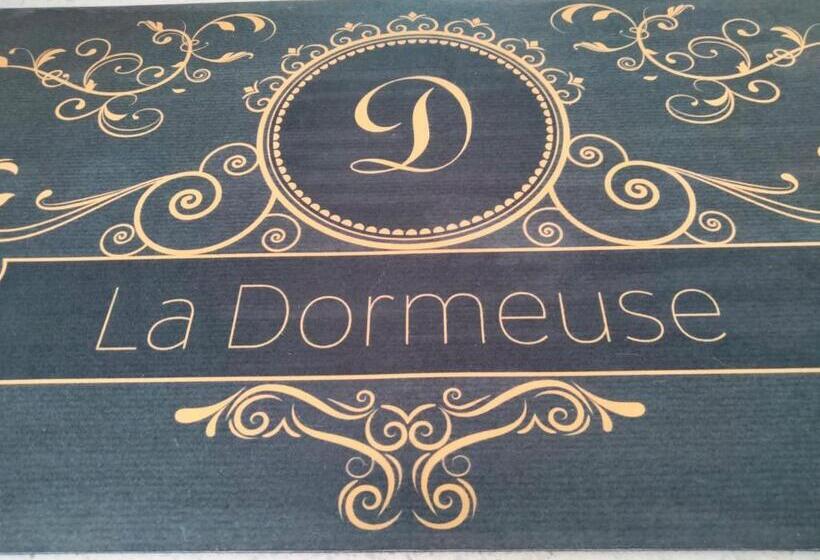 פנסיון La Dormeuse