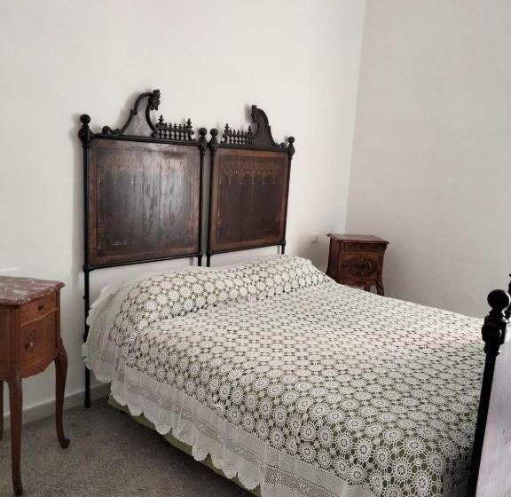 פנסיון La Dormeuse