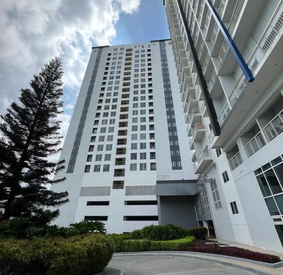 بنسيون Lakeview Penthouse By Timothy