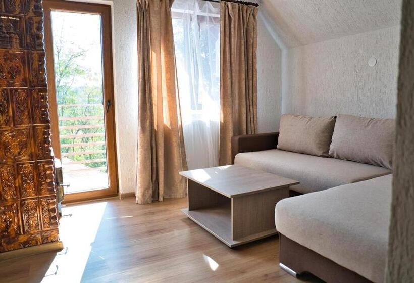 펜션 Perla Argesului, Cazare, Ciubar, Piscina, Lift, Pensiuni, Hotel, Cabana, Vila, Munte, Transfăgarasan