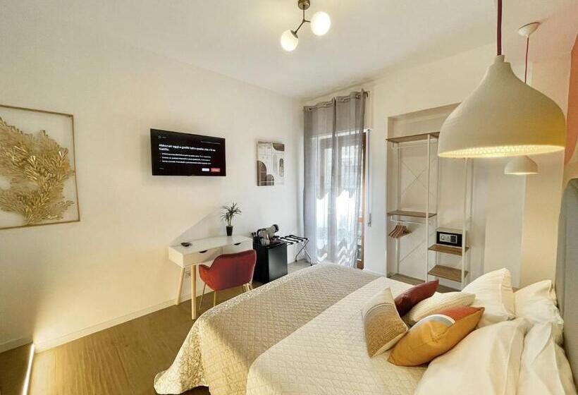 פנסיון Suites 167