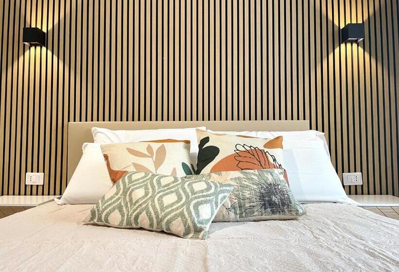 פנסיון Suites 167