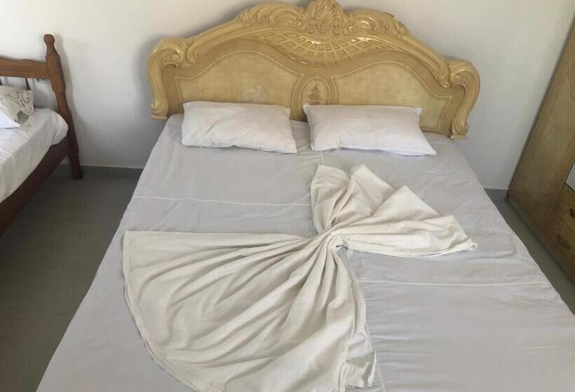 پانسیون Guest House A&n