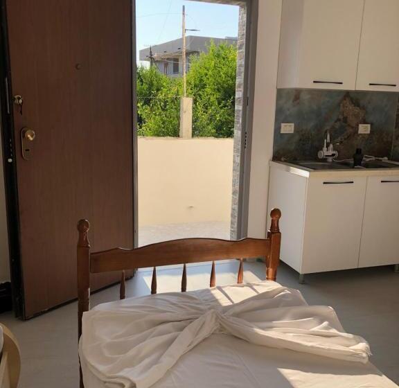 پانسیون Guest House A&n