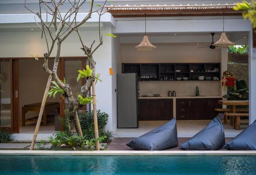 פנסיון Tegal Wangi Canggu