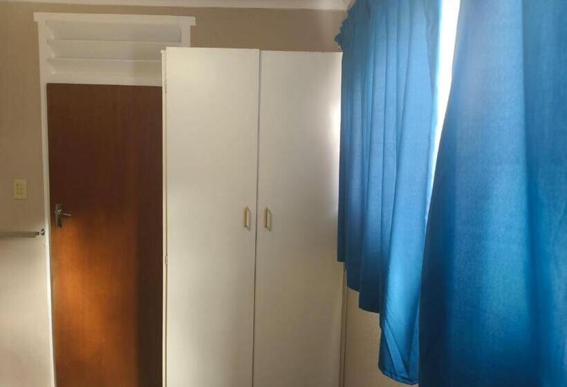 פנסיון The Nook