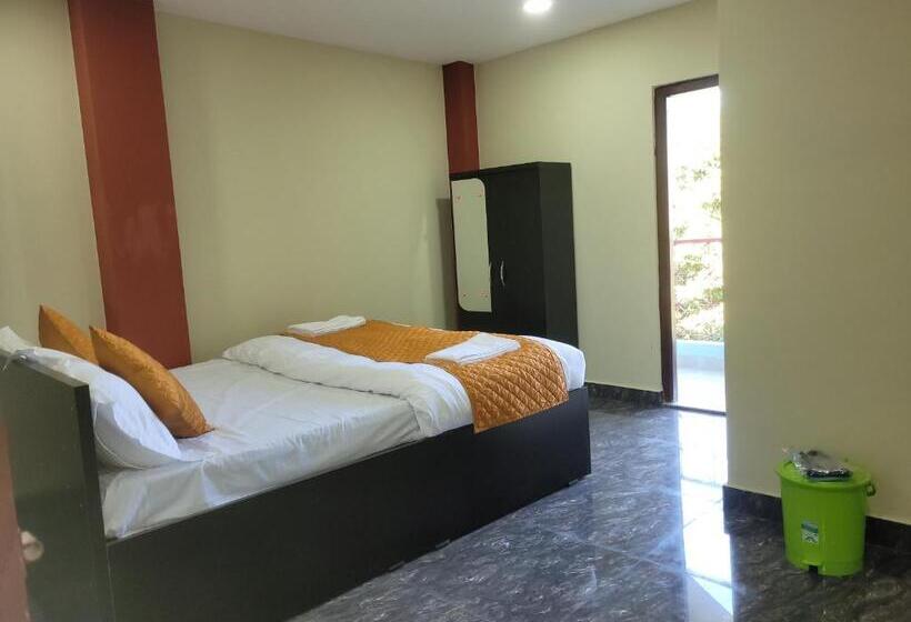 Пансион Vati Guesthouse