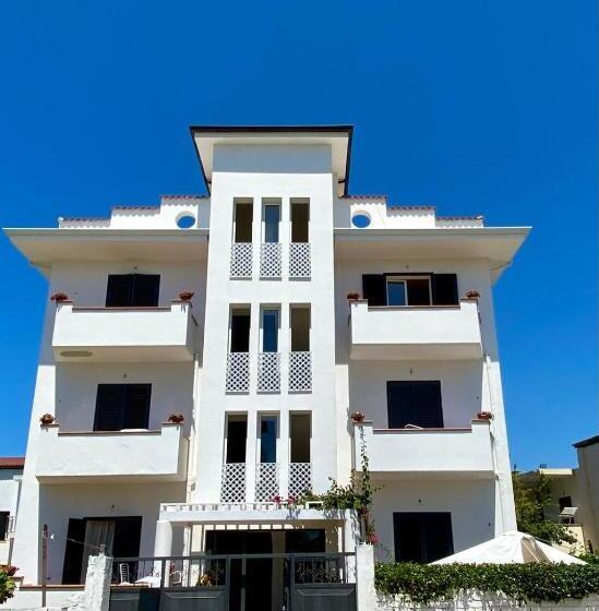 膳宿费 Zambaku I Detit   Lily Of The Sea