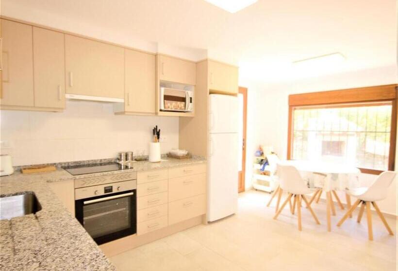 リゾートホテル Poppy