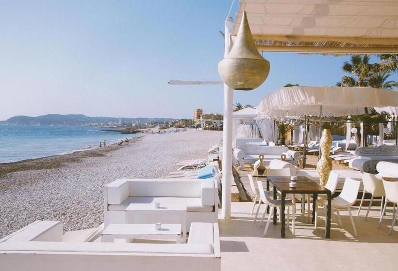 リゾートホテル Poppy