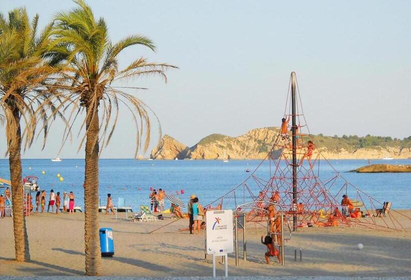 リゾートホテル Poppy