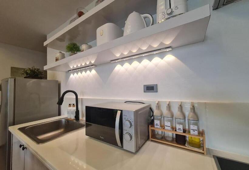 The Mandala Nook Splendido Taal Condo Staycation