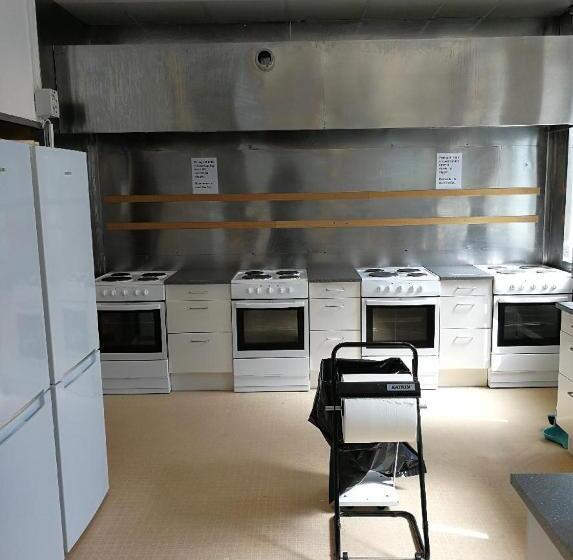 Vandrarhem 11 Rum & Kök