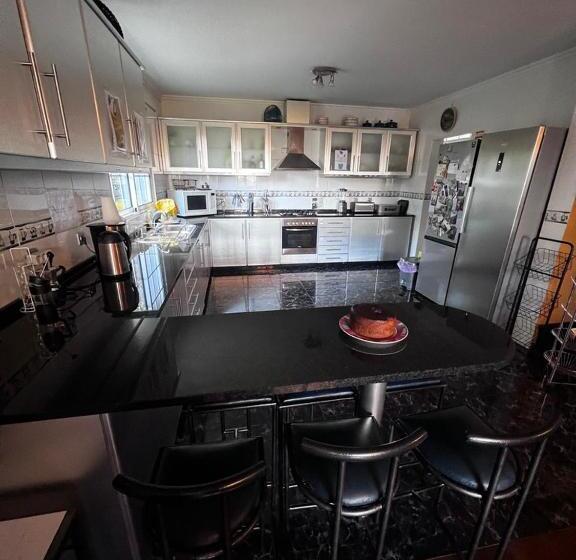 Общежитие Homeoffice Madeira Coliving & Coworking With A Nice Community