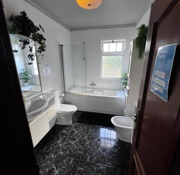 Общежитие Homeoffice Madeira Coliving & Coworking With A Nice Community