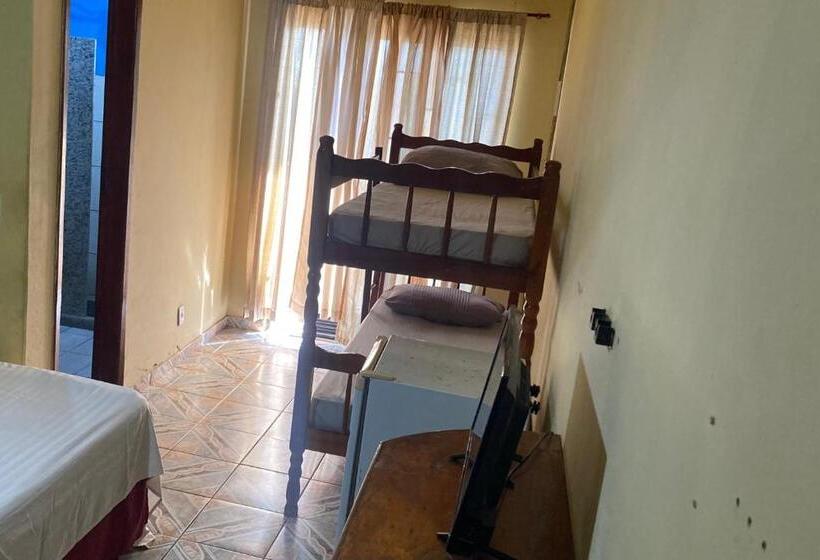 הוסטל Solar De Aquárius