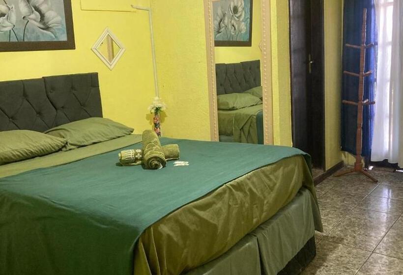 הוסטל Solar De Aquárius