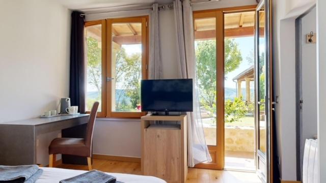 مبيت وإفطار Domaine De La Source Périgordnoir Chambre D Hôtes La Fontaine