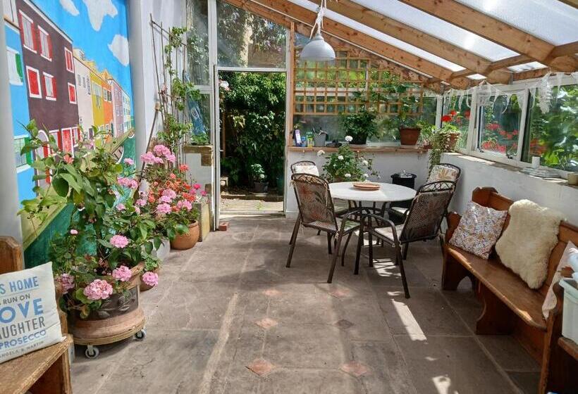 צימר Gospatric House