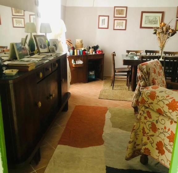 مبيت وإفطار La Casa Di Civita