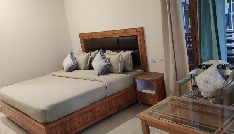 Bed and Breakfast Silk Route