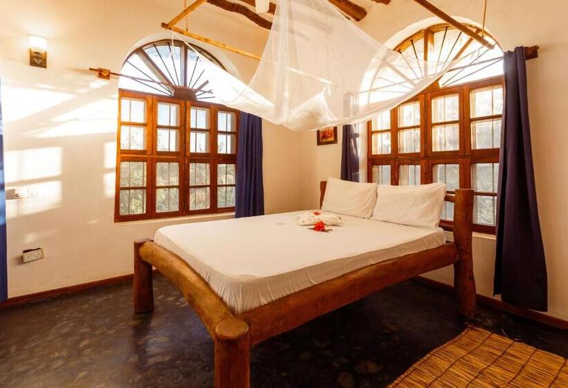 ベッドアンドブレックファースト Tropicana Boutique