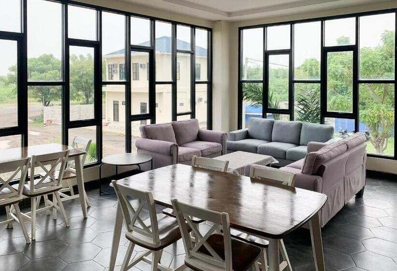 Deluma Hotel Syariah Redpartner