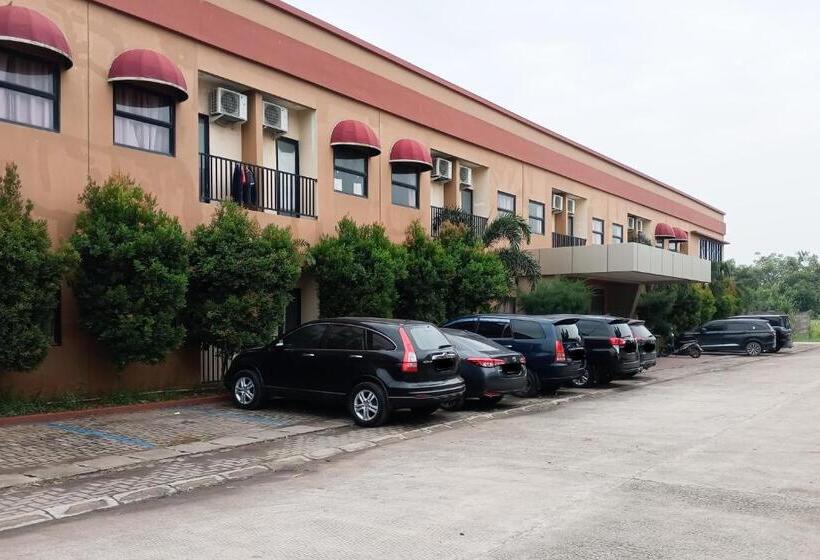 Deluma Hotel Syariah Redpartner